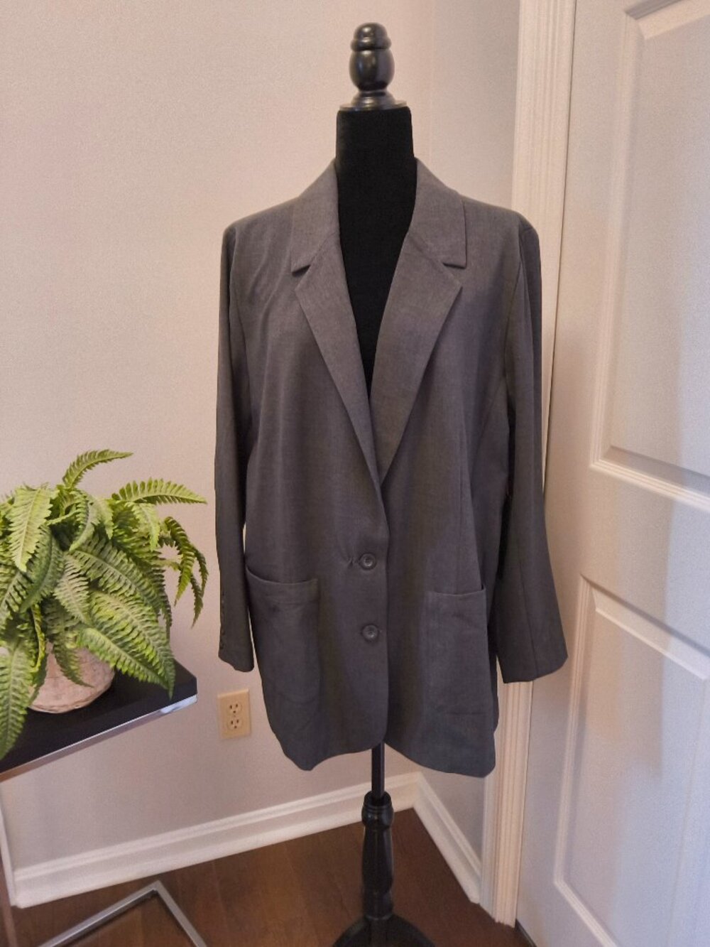 Believe by CJ - Charcoal Blazer Size 18- NWT